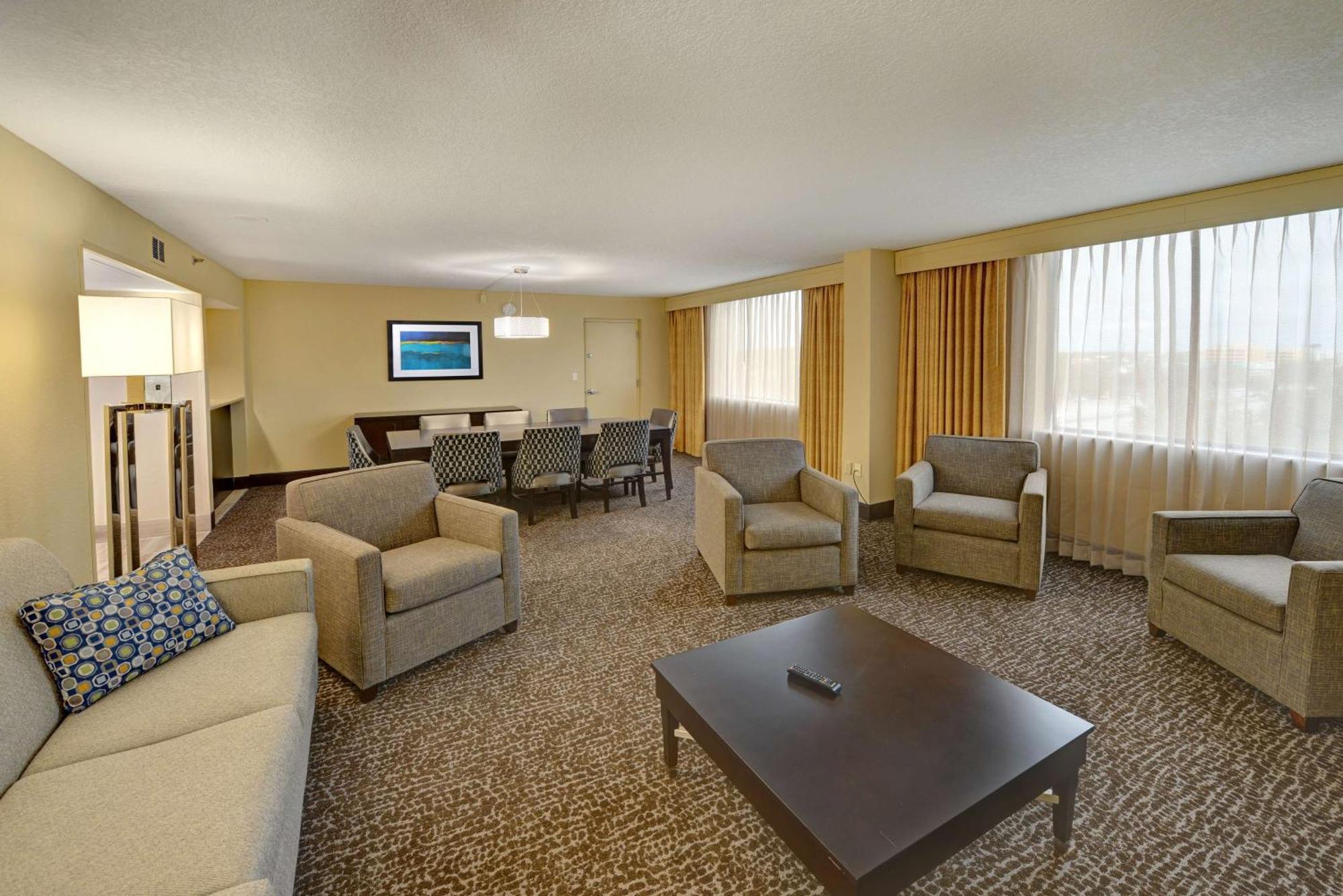 Hilton Orlando/Altamonte Springs Hotel Exterior photo
